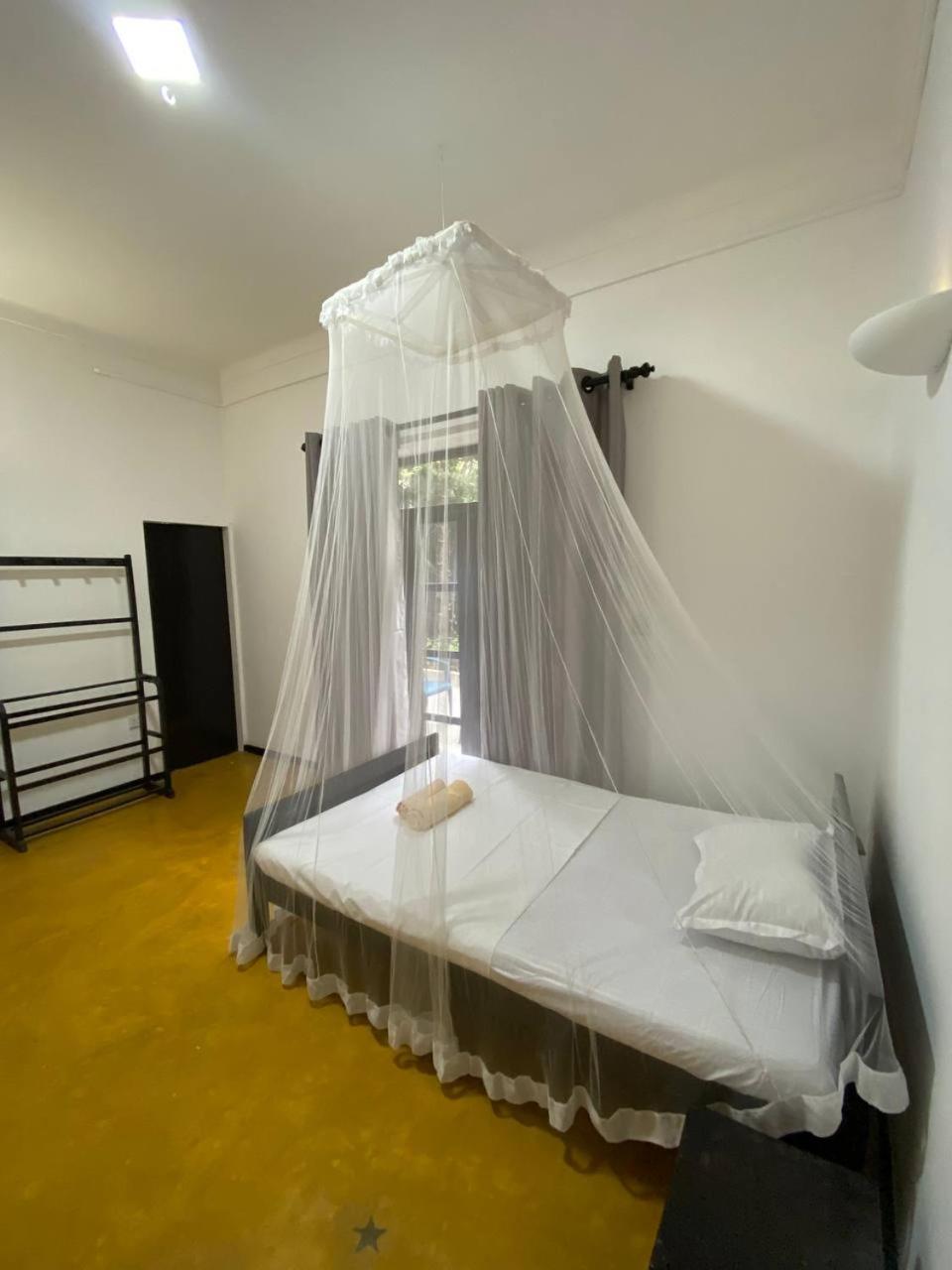 Pearl Villa Rooms And Hostel Unawatuna Eksteriør billede